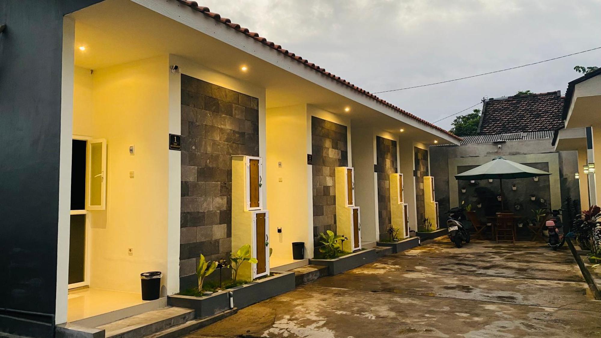 Robiu Bed & Breakfast Banyuwangi  Kültér fotó